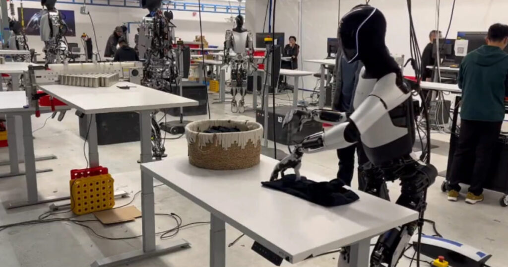 Robot gantikan kerja manusia