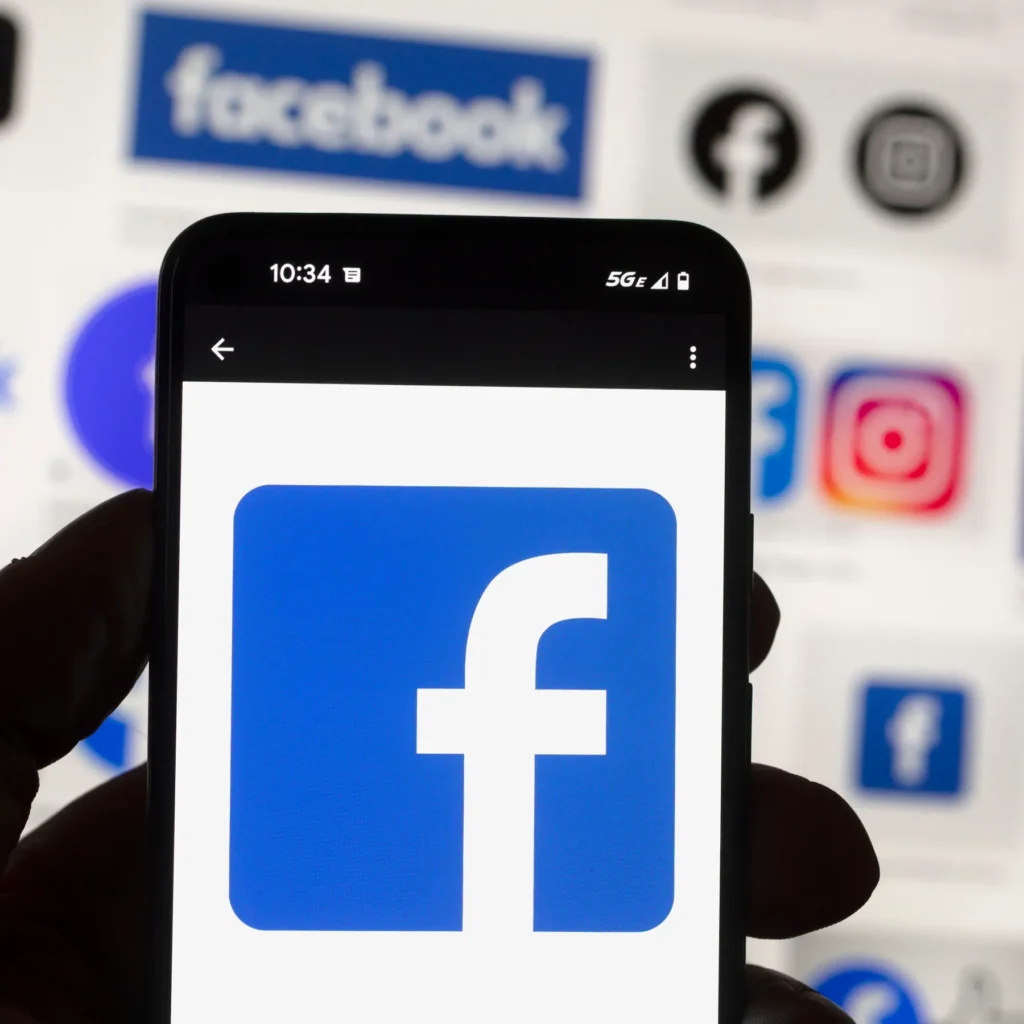 10 sebab kenapa jangan simpan gambar dalam Facebook dan Instagram